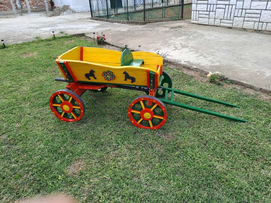 Дървена декоративна Каручка