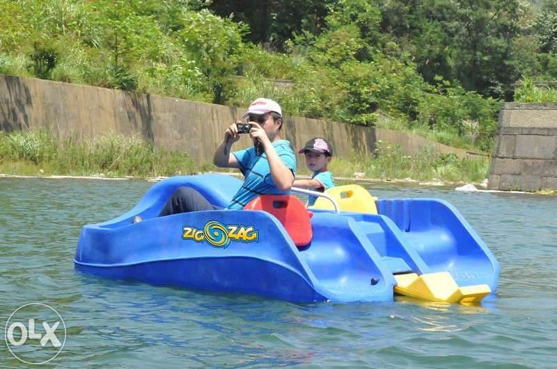 Продам Катамаран 4-х местный