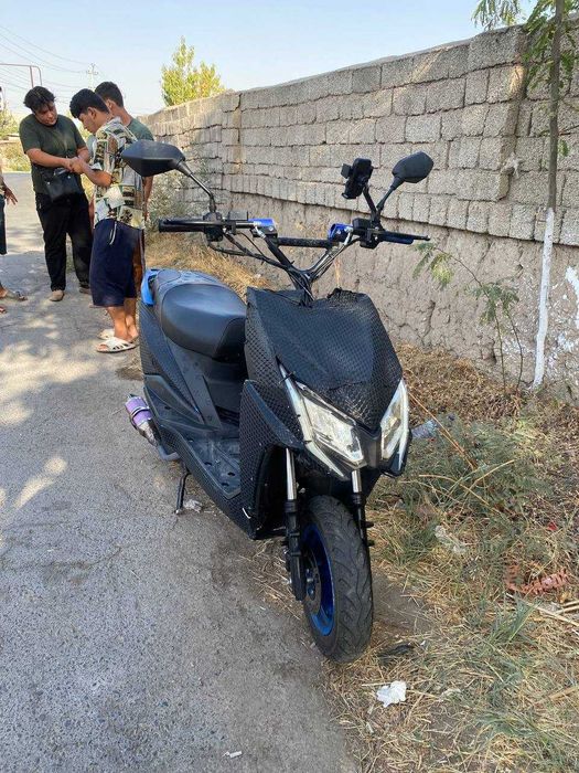 Sukuter sotiladi ...