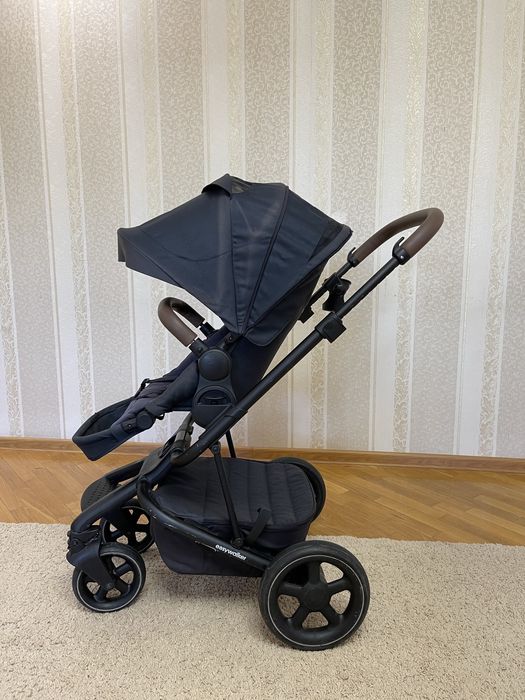 Коляска Easywalker Harvey  с люлькой