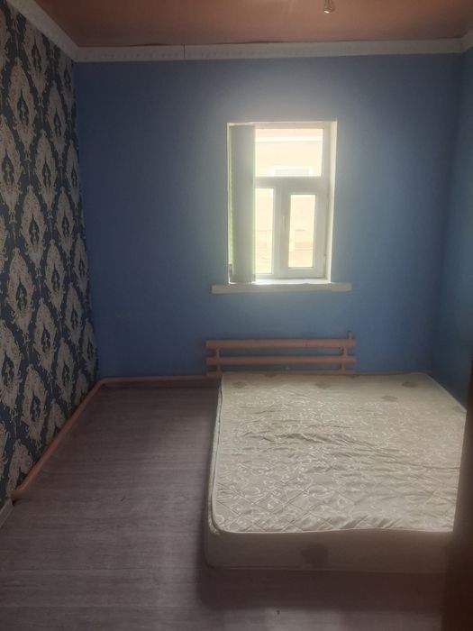 Жалға 4 бөлмелі үй беріледі