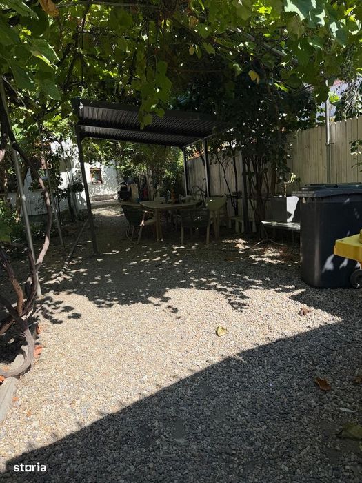 Inchiriere casa 4 camere 91mp curte 300mp gradina Cotroceni Medicina