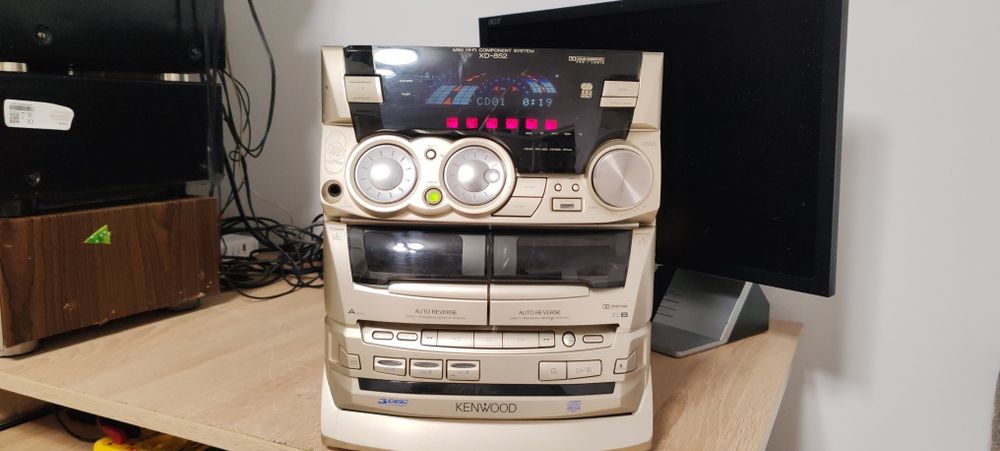 Combina Sony RX 55 ,Kenwood  XD 852