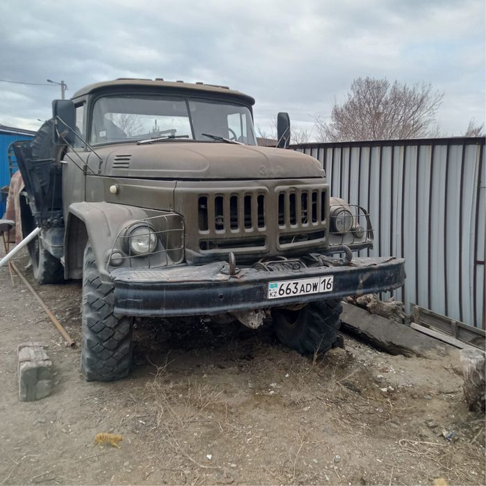 Продам Зил с буровой установкой