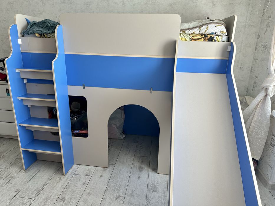 Продам детскую кровать чердак