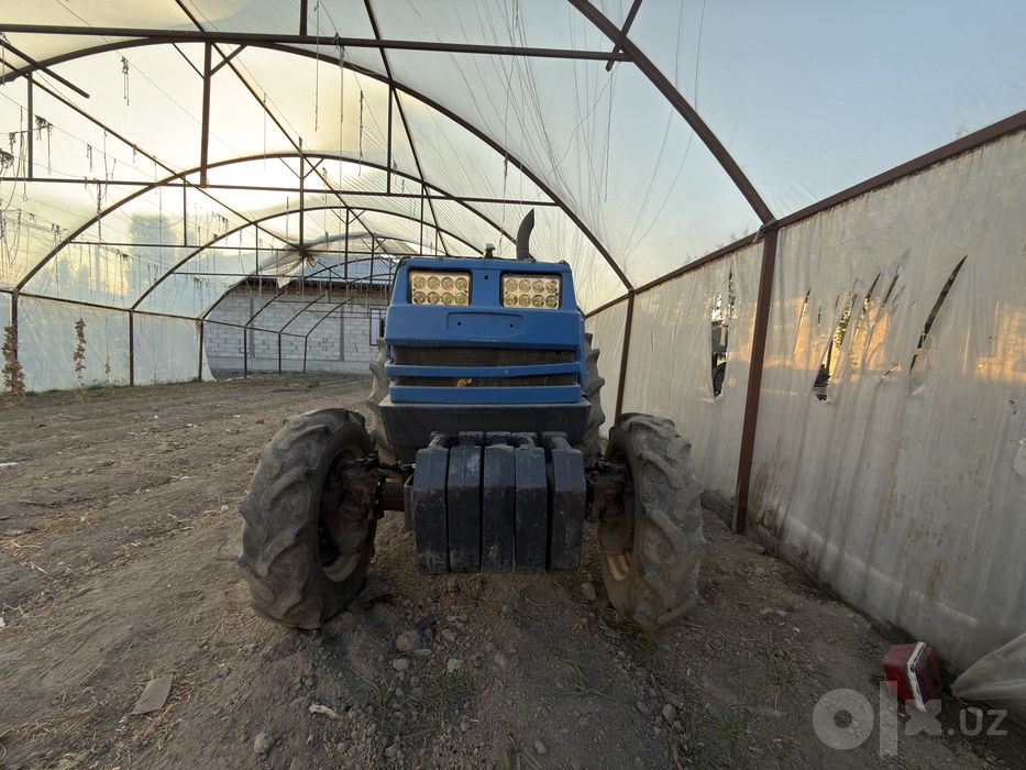 Mini traktor sotiladi