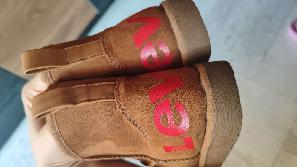 Детски пухени ботушки на Levis