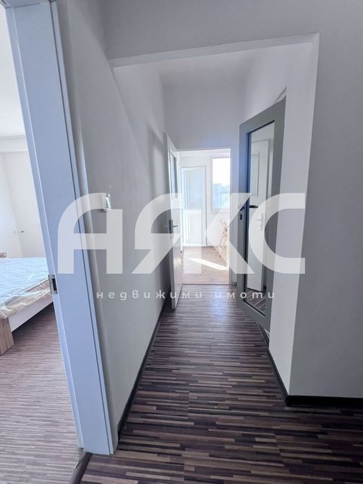 Двустаен обзаведен апартамент в кв. Младост 4 до МЕТРОСТАНЦИЯ