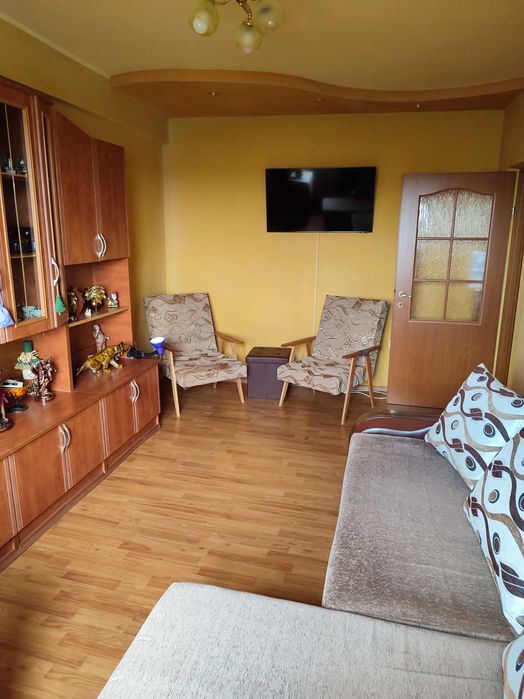 Apartament două camere decomandat zona Vidin