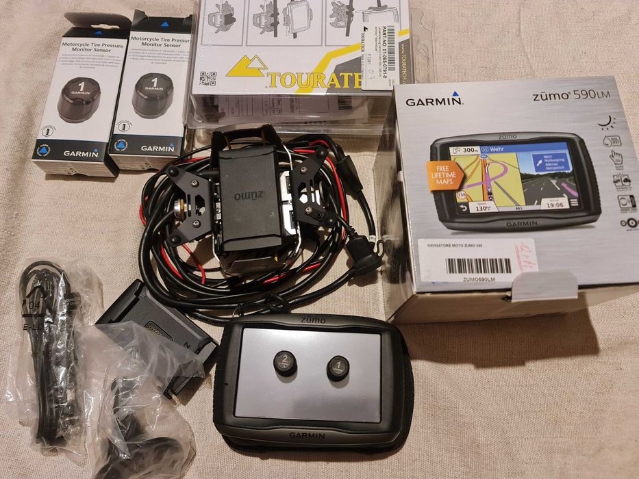 Навигация за мотор - Garmin Zumo 590 LM Navi