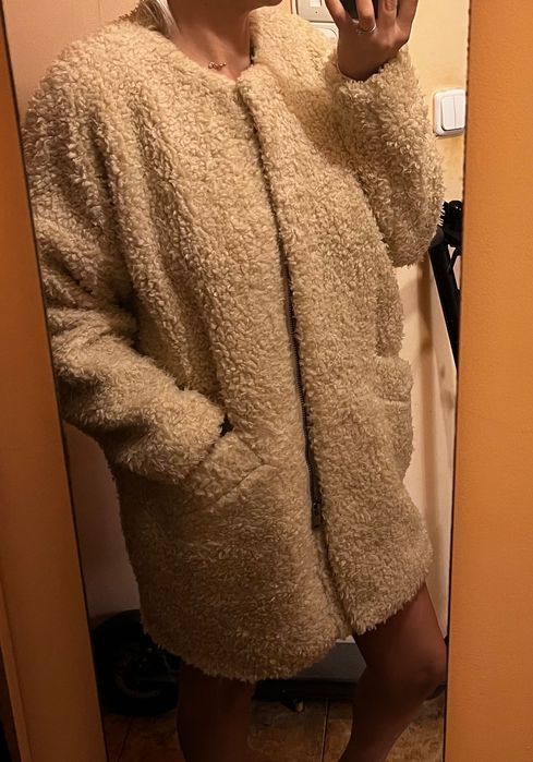 Mango бежово палто