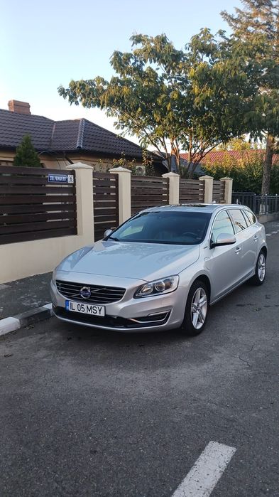 Volvo V60 Plug in Hibrid 2014