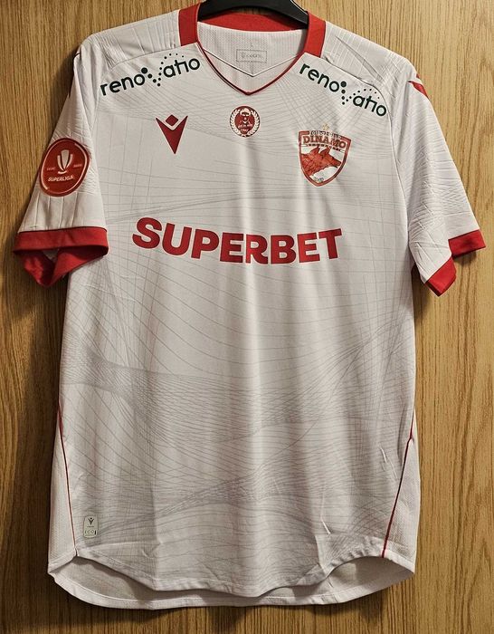 Nou Tricou original Dinamo Bucuresti - Astrit Selmani autograf/semnatu