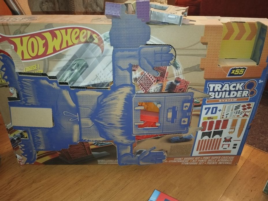 Игрушки б/у разные