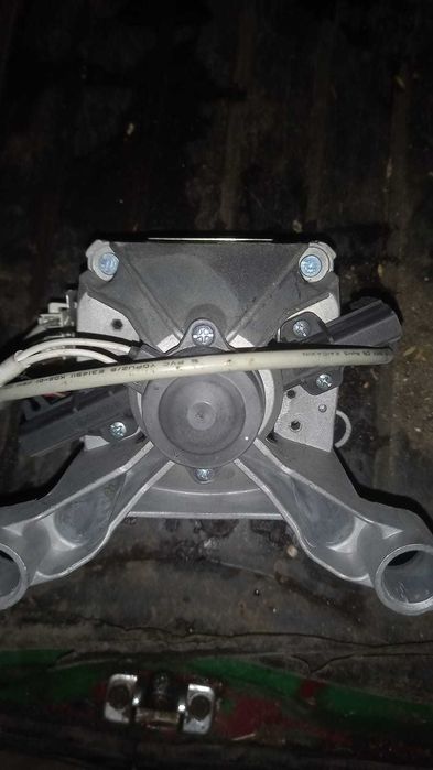 Продам двигатель от стиральной машины