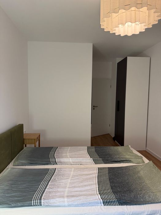 INCHIRIEZ apartament Rasnov