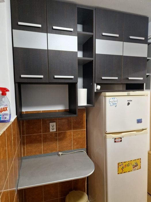 Închiriez apartament cu 1 camera