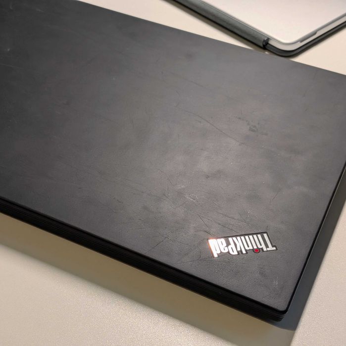 Laptop Lenovo Thinkpad T480 i7 32 GB RAM, baterii noi