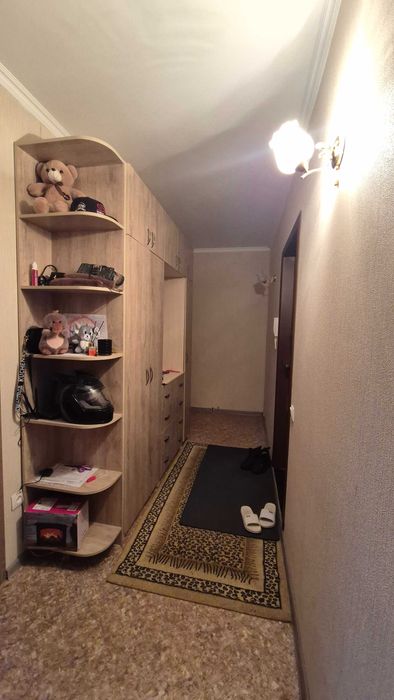 Продается 1-комн на Гульдер 1