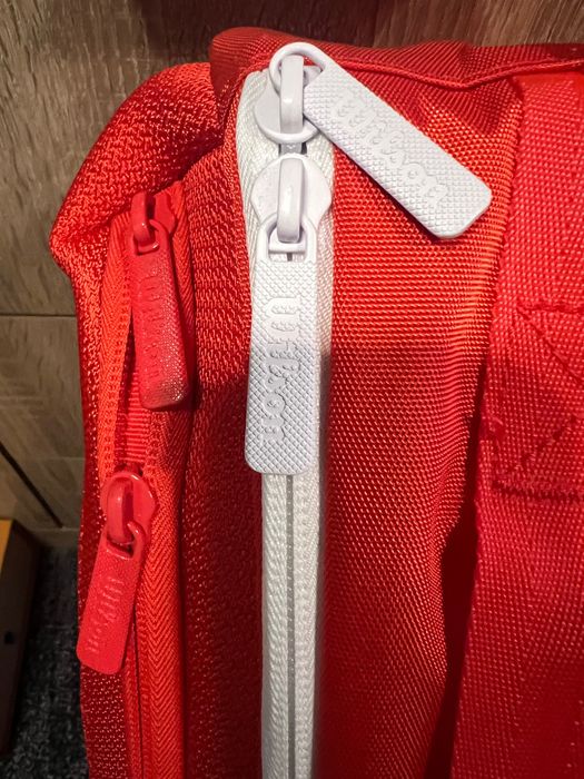 Чисто нов Wilson Super Tour 9R Bag