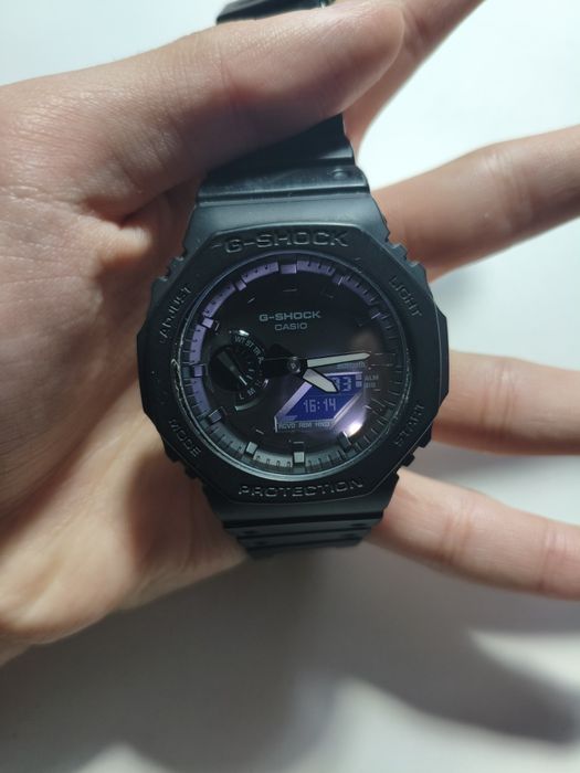 Casio g-shok  ga b2100
Продаю стильные и