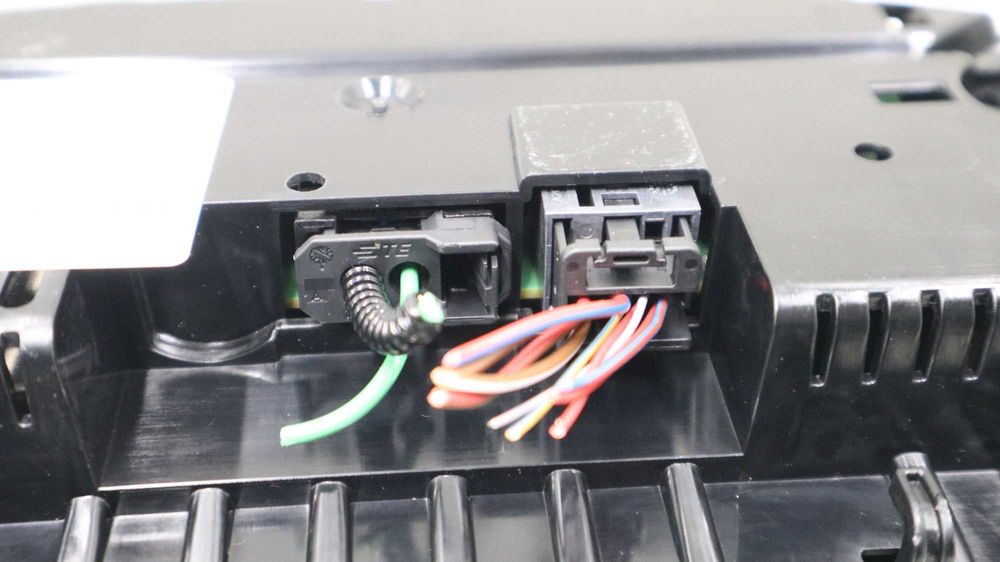 Километраж Километражно табло БМВ Ф30 Ф31 Ф34 Ф32 Ф33 Ф36 Бензин