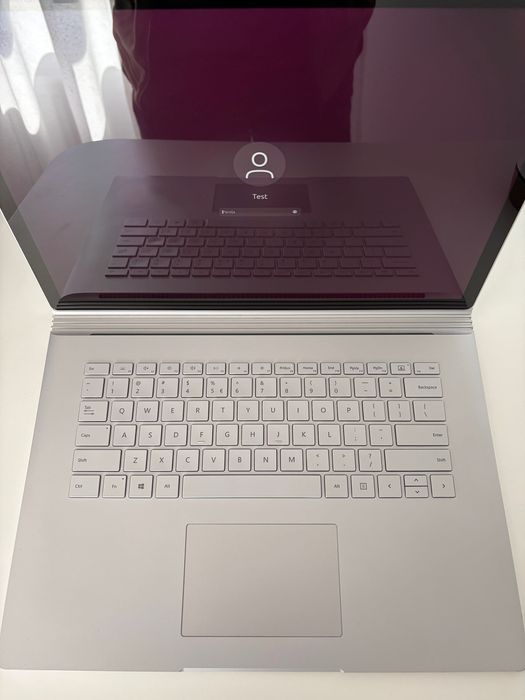Laptop Tableta Microsoft Surface 3
