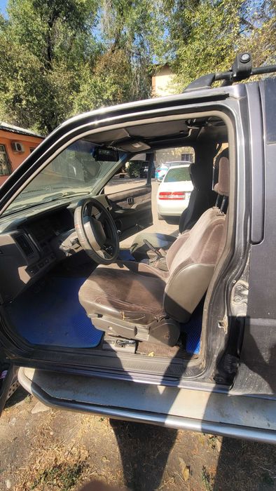 продам Nissan Terrano I 3,0