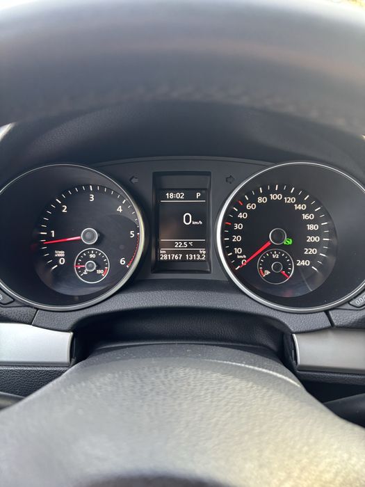 VOLKSWAGEN Golf 2011 — imagine 4
