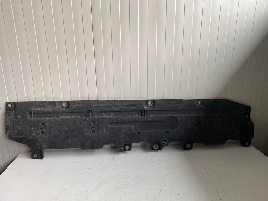 Scut dreapta conducte sub masina Volvo XC60 V90 V60 XC90 V60CC 32260495