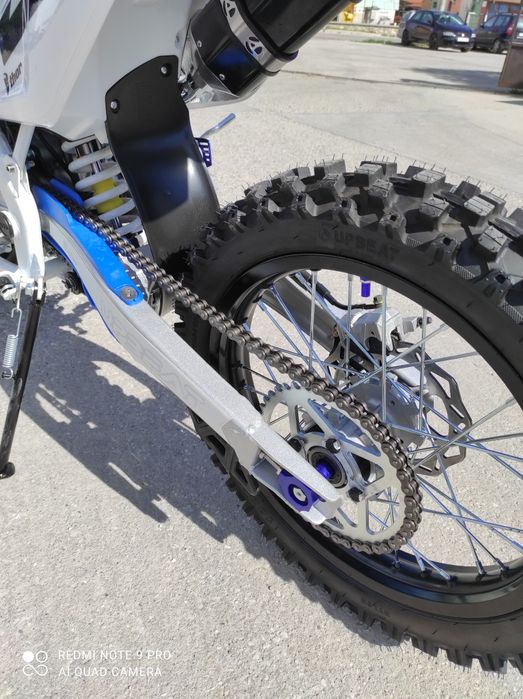 Кросов Мотор ..250 cm3. Factory Racing