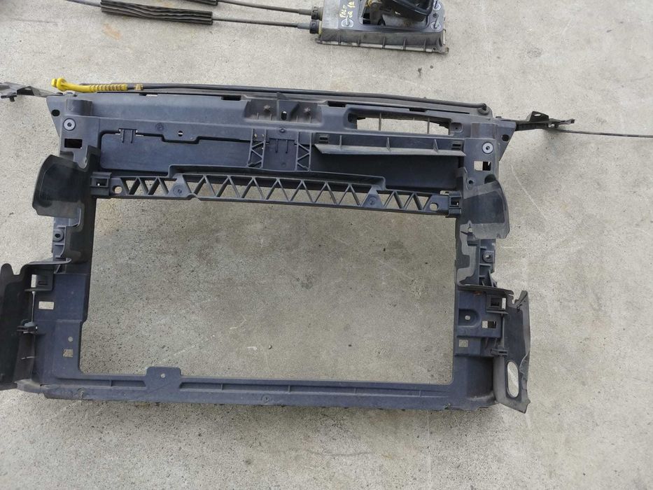 trager panou frontal 1.2 b cgp vw polo 6r 6r0805588aa 6r0805588ag cu defect
