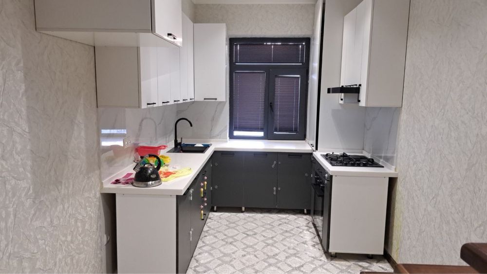 Кухонная мебель сотилади