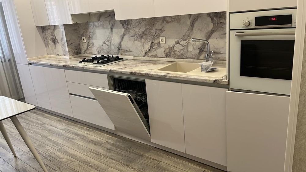 Кухонный гарнитур