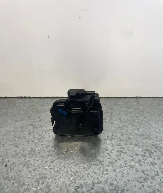 Carcasa filtru motorina 70512338 Ford Focus 2009 1.6 MT (101 hp)