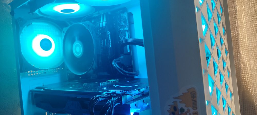 продается игровой компьютер