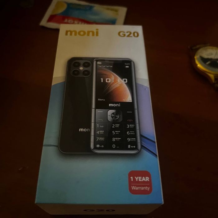 moni telefoni Kichkina telefon  4 ta sim karta tushsdi hammasi imei bo