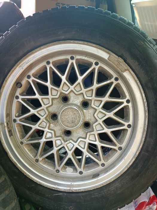 Jante mașină epoca - model rar - colecție opel