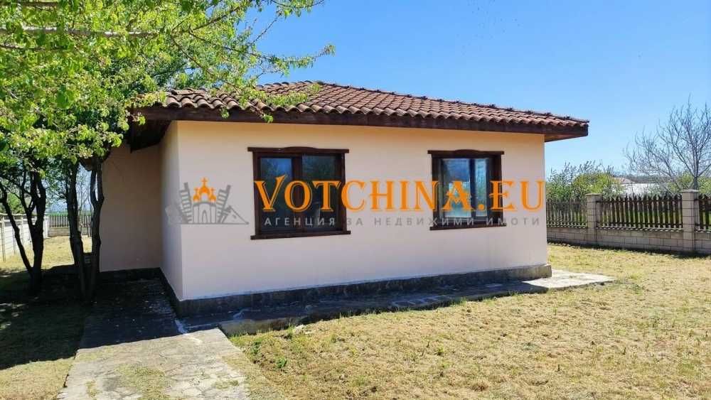 Продава се къща в село Селце,област Добрич