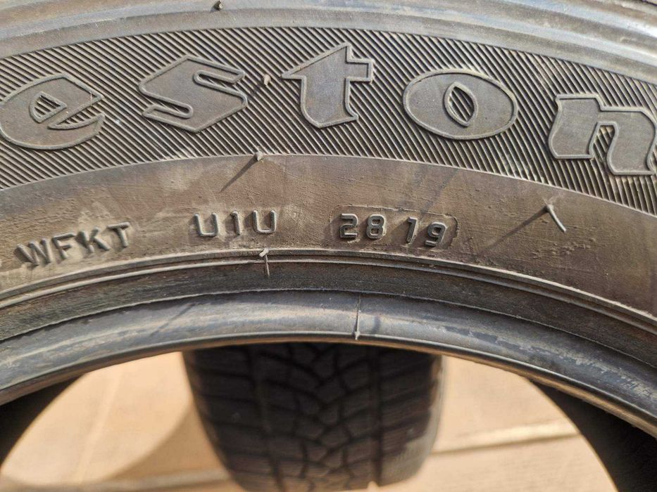 2 Firestone R17 215/60
Зимни гуми 
DOT2819