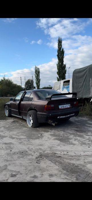 продам бмв е36 м50б20