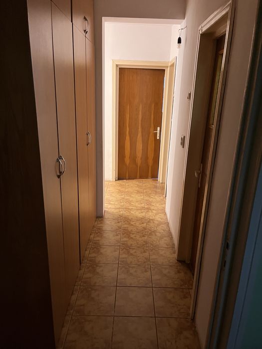 Inchiriez apartament 3 camere craiovita langa promenada