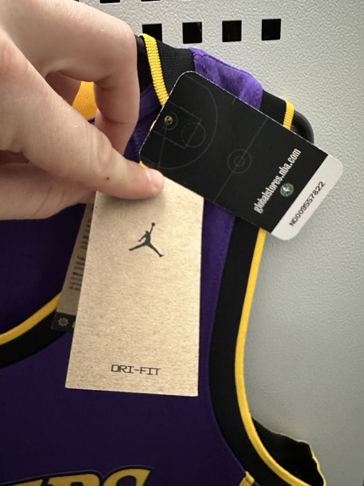 Maiou NBA Lakers LeBron James