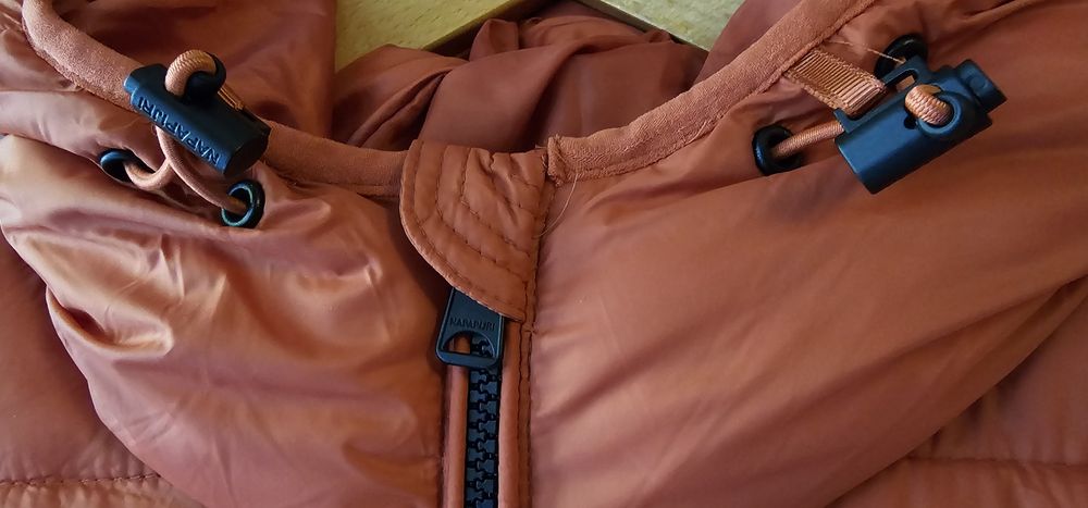 Дамско зимно яке Napapijri