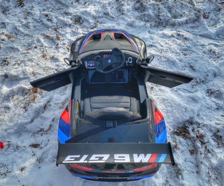 Электромобиль BMW M6