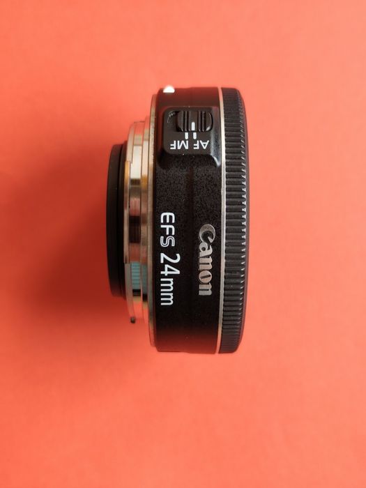Vand Canon EFS 24mm f2.8 STM