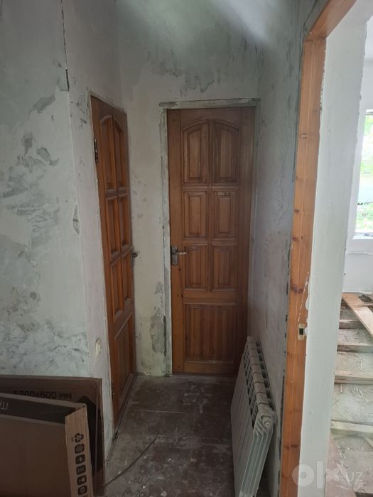 Деревянные двери в отличное состояние.  Цена за одну дверь 300 000