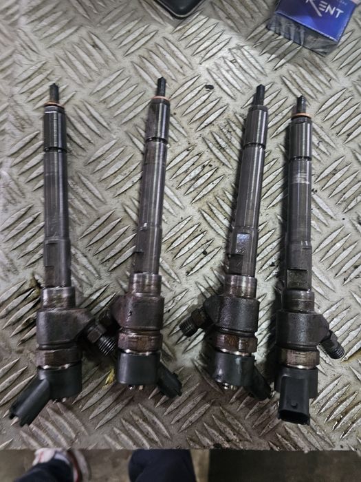 Injector Hyundai 2.2 CRDI Cod 3380027800