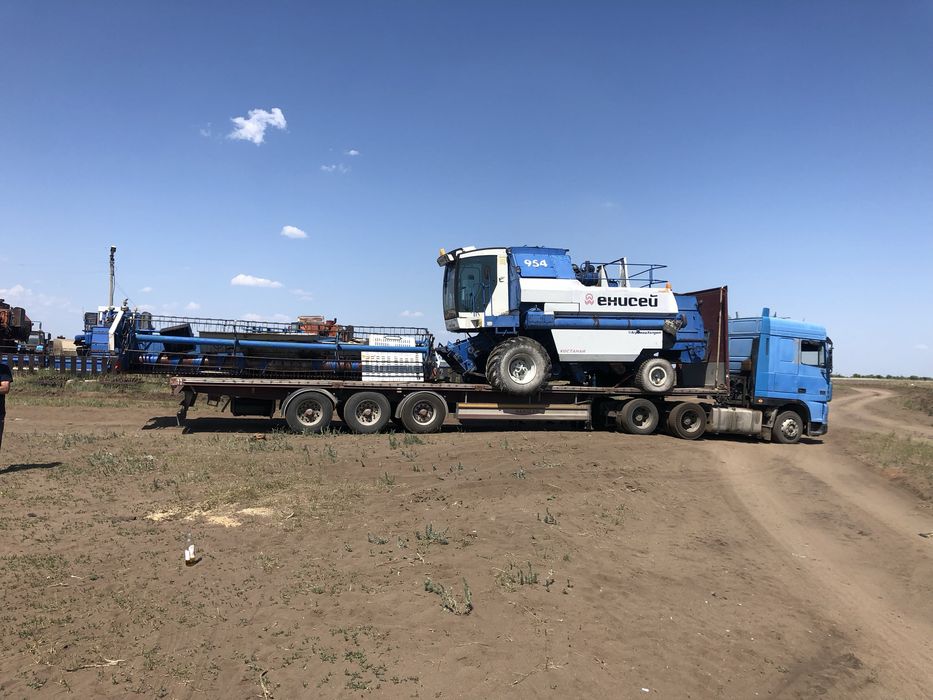 Комбайн инесеи 954