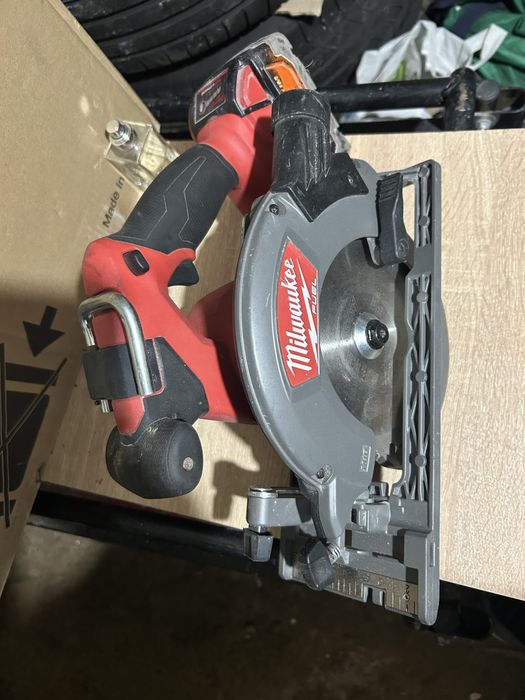 Vand flex si circular milwaukee!!